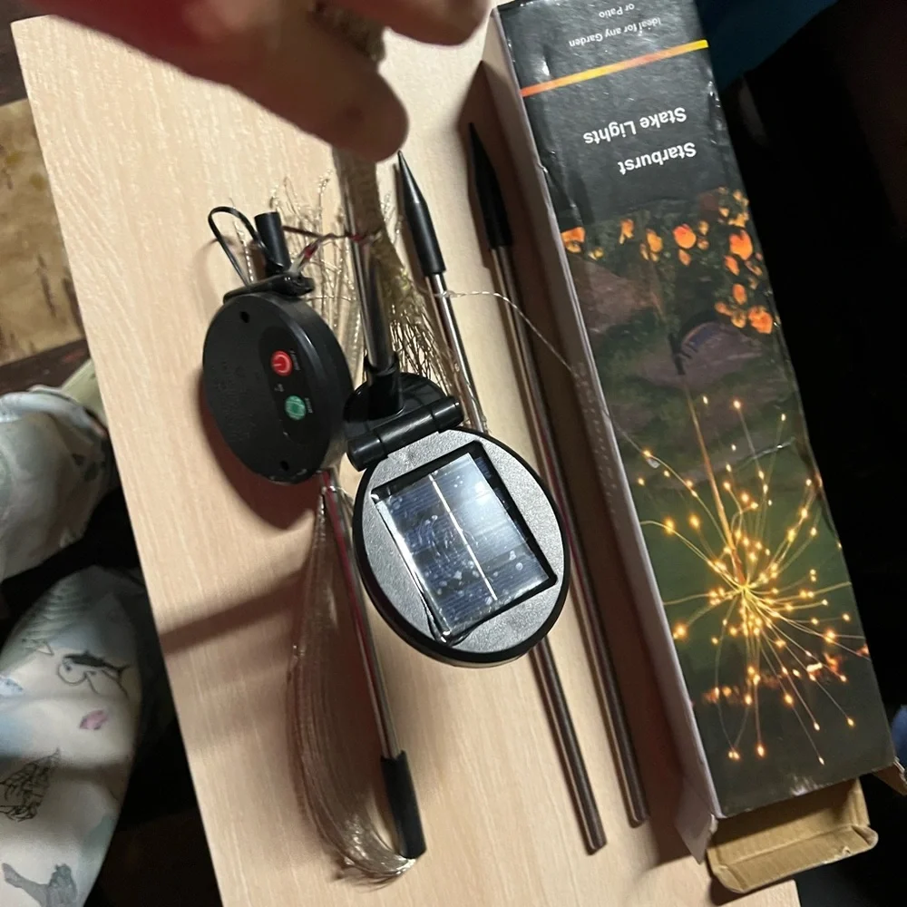 2 Pack Vibrant Solar Garden Firework Lights
